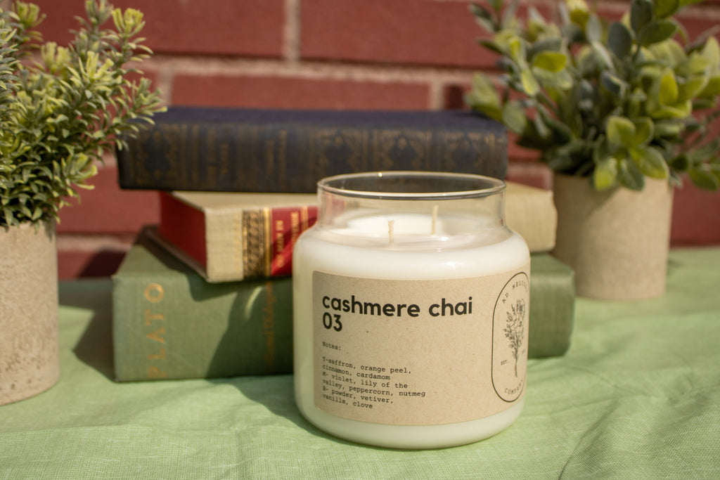 Cashmere Chai 16oz Apothecary Jar