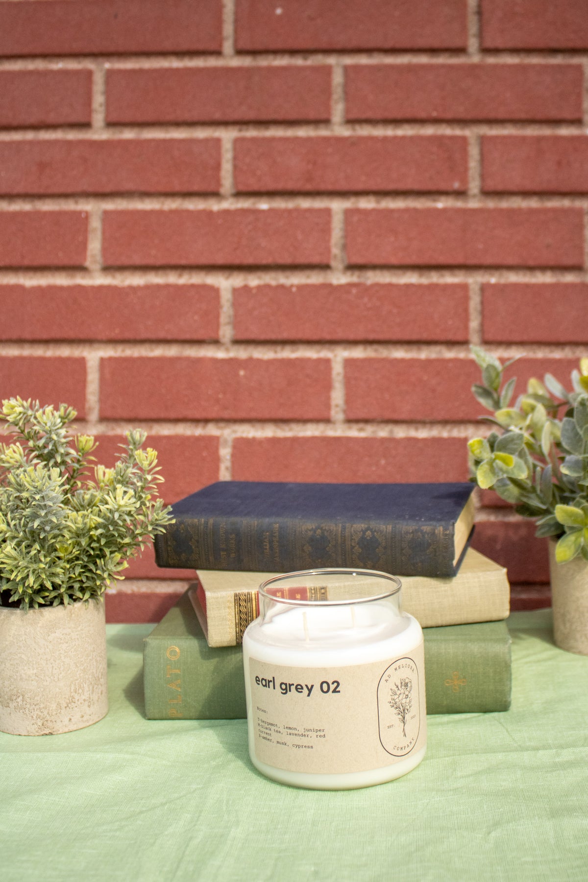 Earl Grey 16oz Apothecary Jar