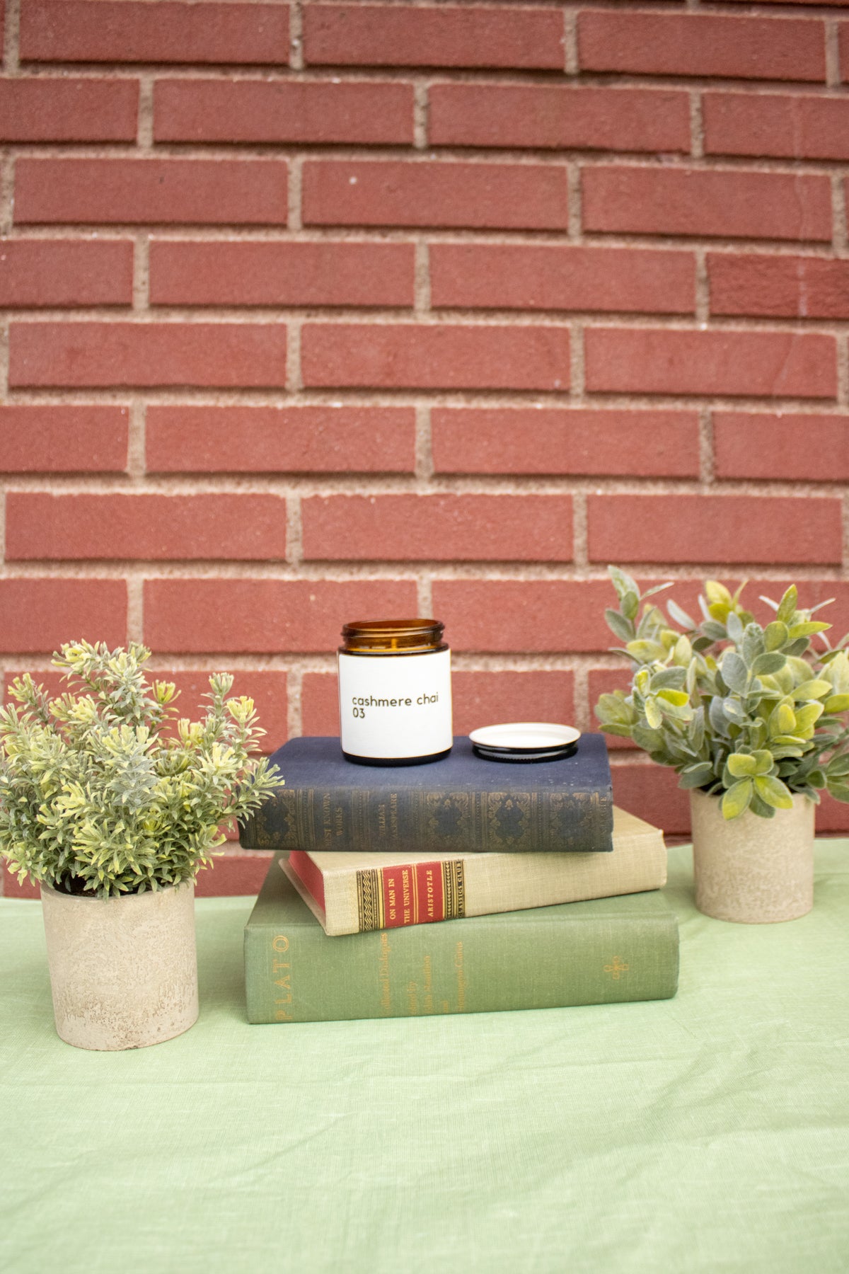 Cashmere Chai 4.5oz Amber Jar
